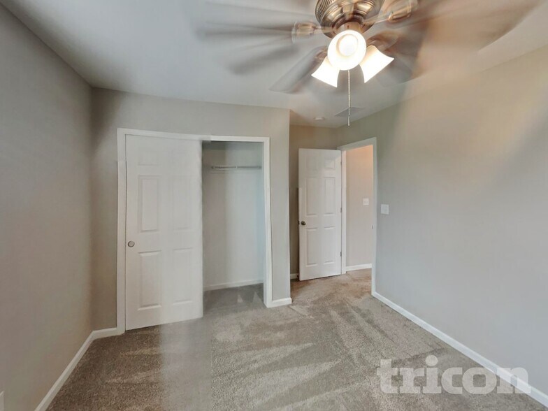 Building Photo - 109 Timber Crest Trl