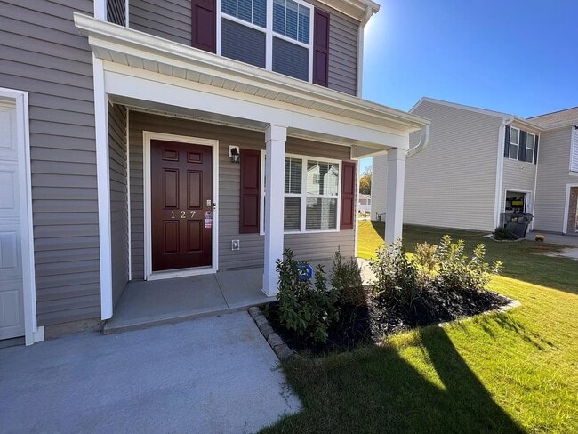 Building Photo - 127 Poplarville Dr