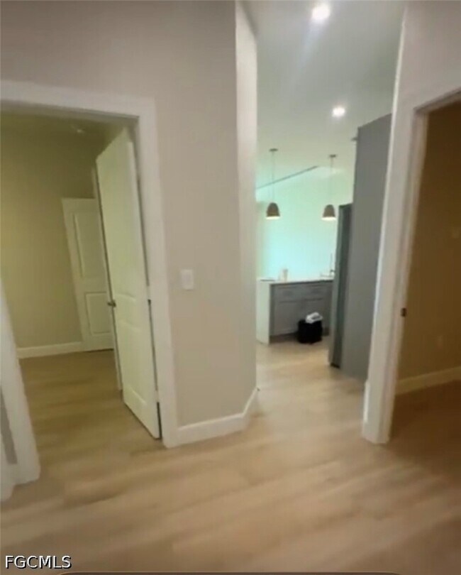 Building Photo - 103 Pennfield St