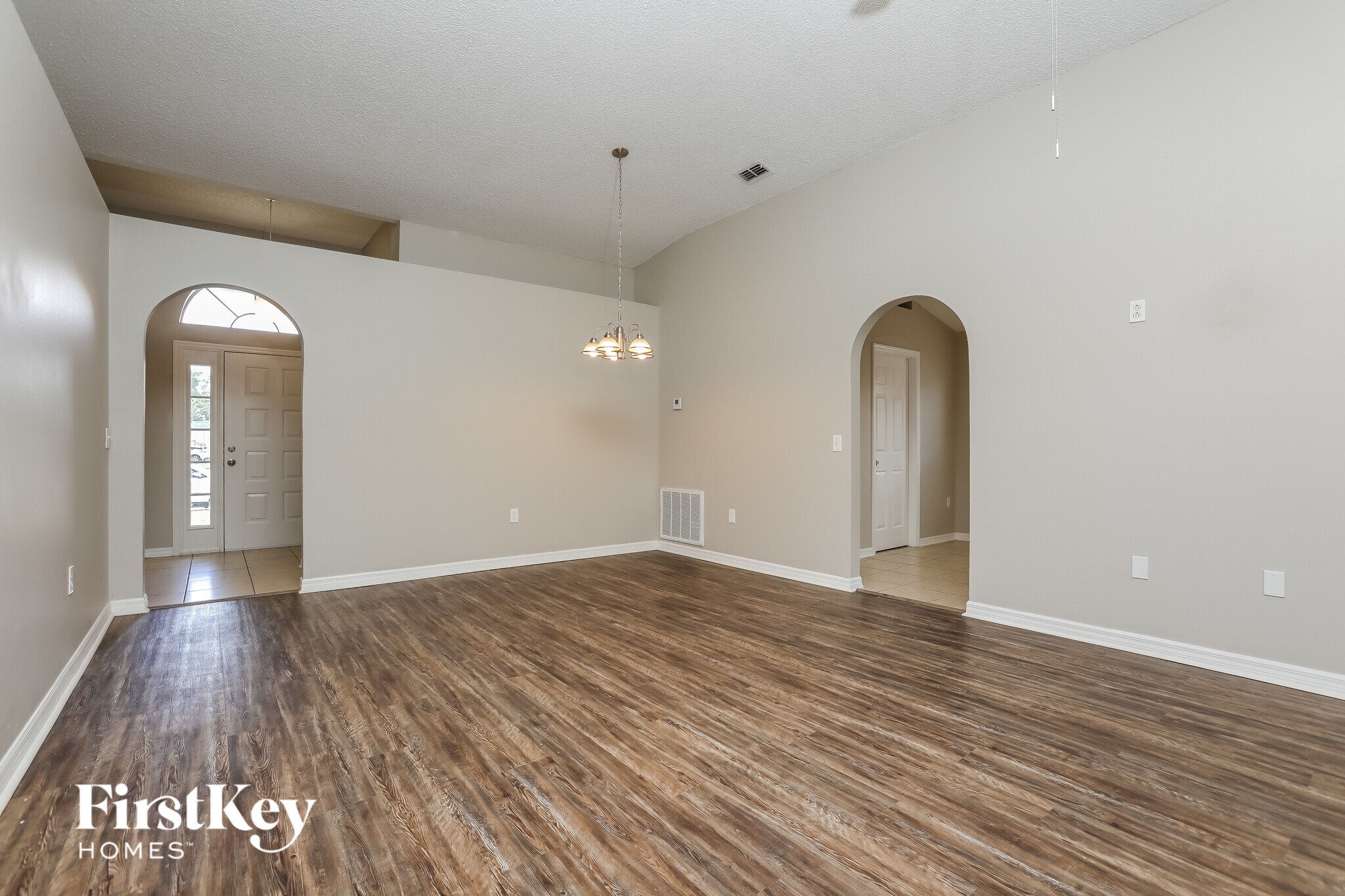 Building Photo - 2539 Quail Park Terrace