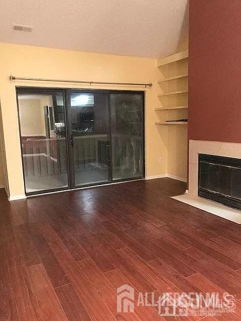 Building Photo - 8402 Tamarron Dr