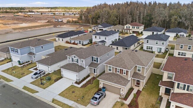 Building Photo - 37411 Roanoke River Wy