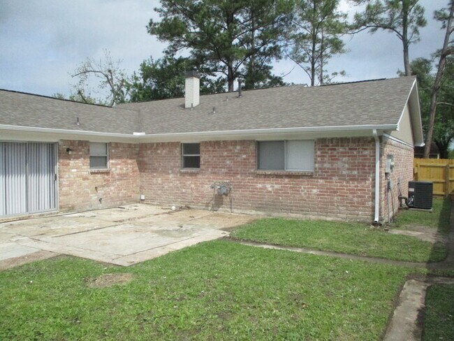 Building Photo - 3423 Abinger Ln