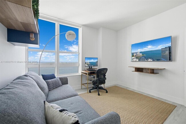 Building Photo - 951 Brickell Ave