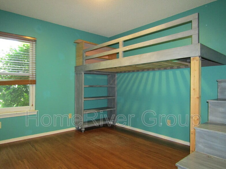 Building Photo - 4737 Kitty Hawk Cir