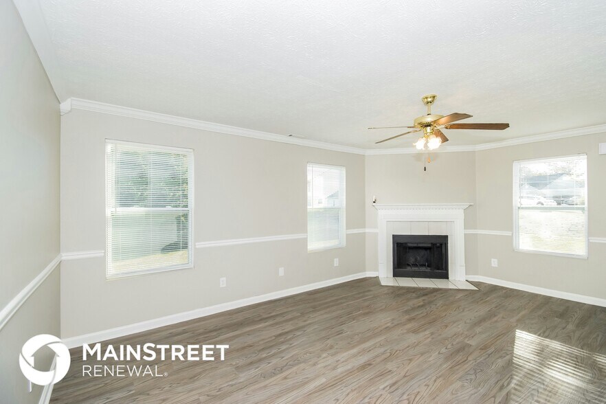 Building Photo - 265 Willow Springs Dr