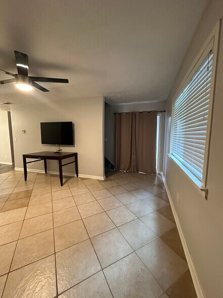Building Photo - 3772 Kensingwood Trce
