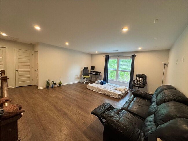 Building Photo - 8085 Brewton Bnd
