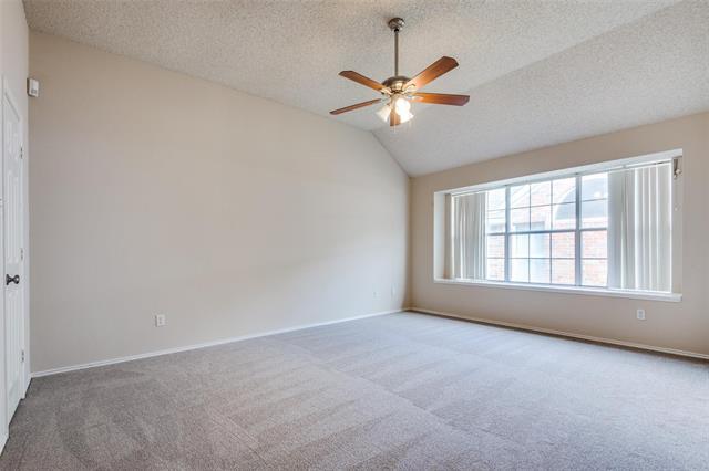 Building Photo - 10608 Robincreek Ln