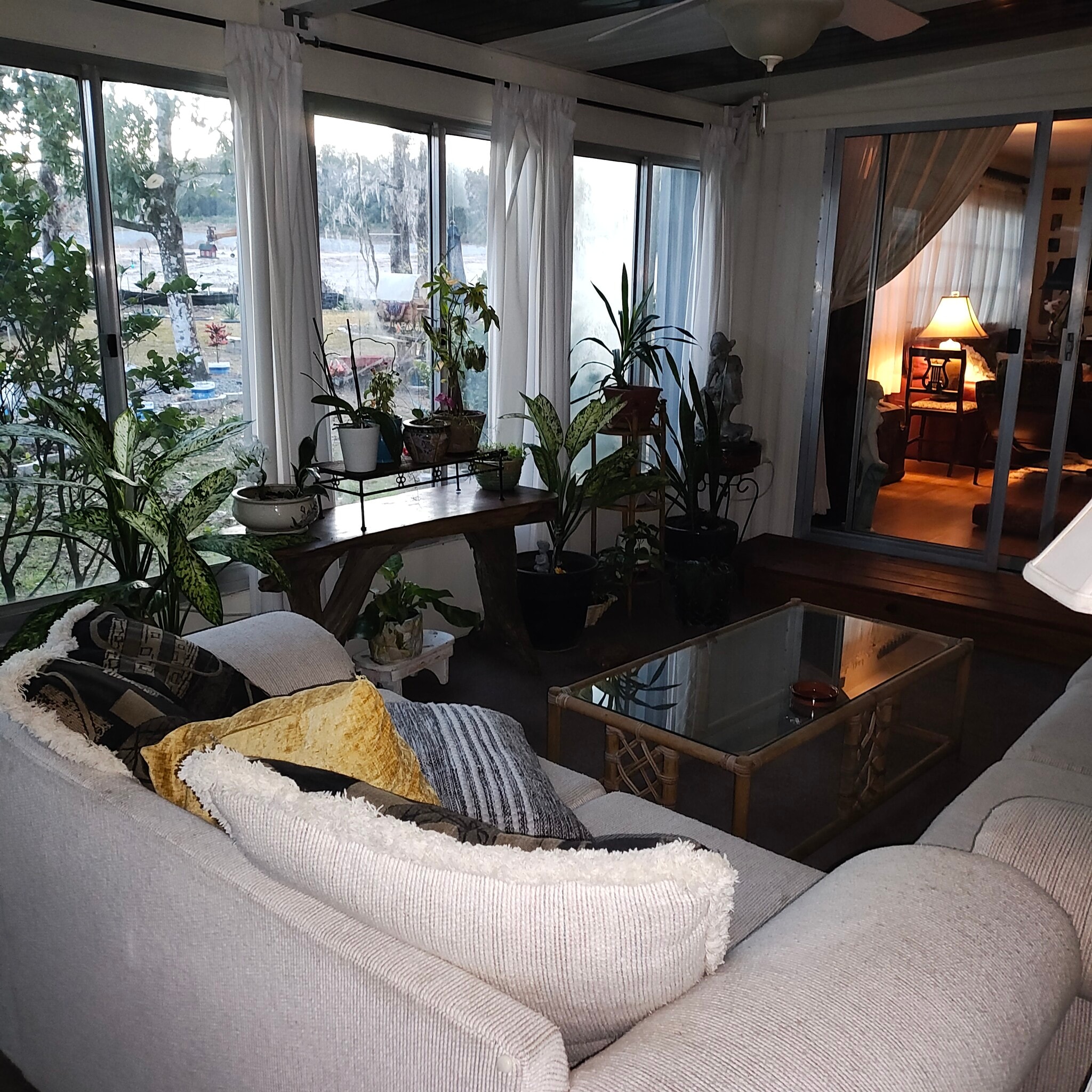 Linea with windows - 1204 Crest Ct