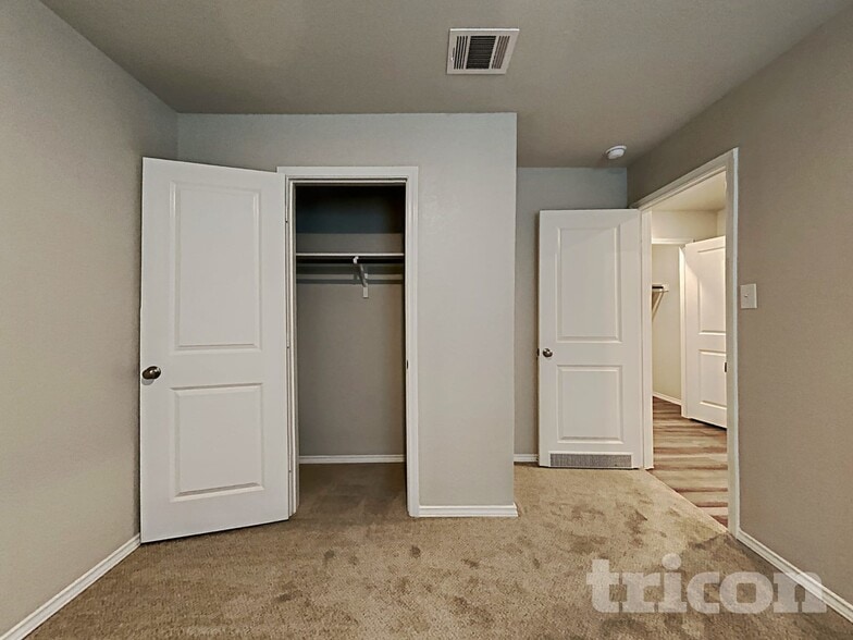 Building Photo - 6542 Augustus Magee