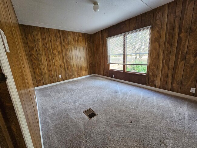 Building Photo - 7841 Indian Trail Rd