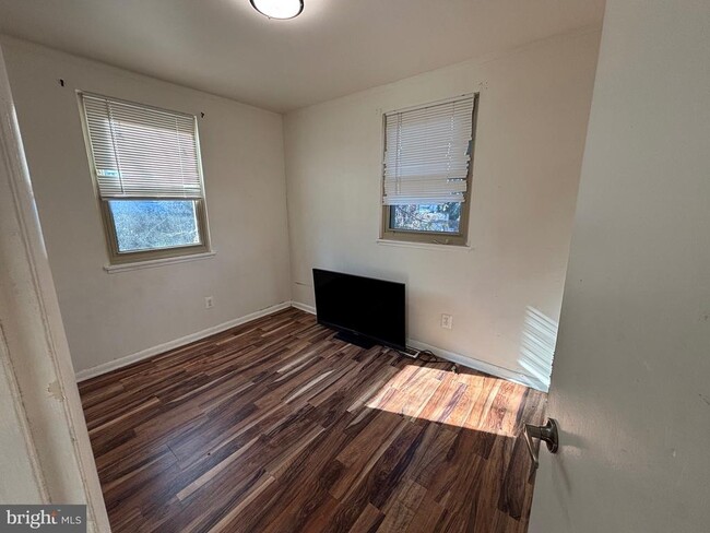 Building Photo - 1201 Abel Ave