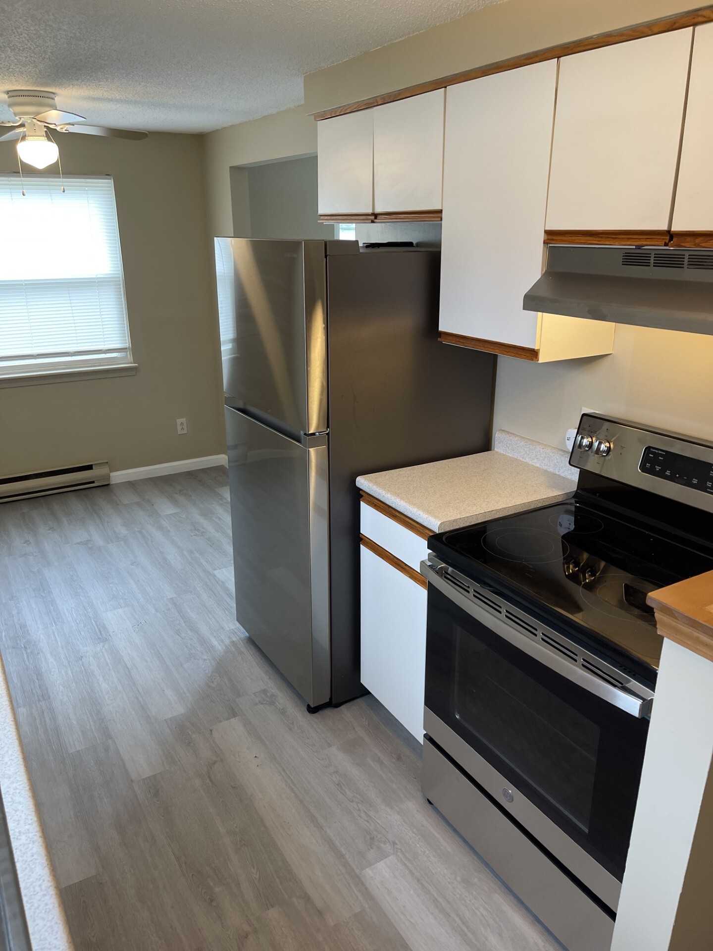 Building Photo - 2716 Alder Creek Dr S