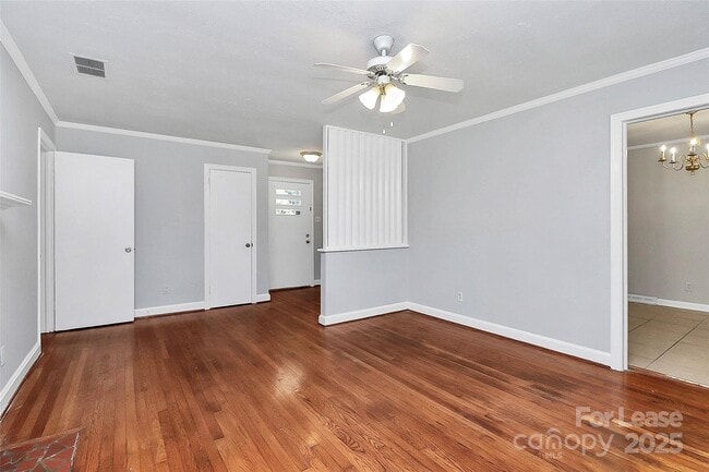 Building Photo - 228 Seneca Pl