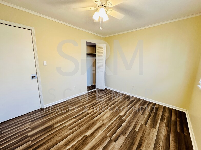 Building Photo - 710 Latimer Ave