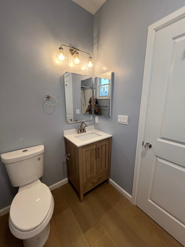 Building Photo - 4821 Monroe Ave