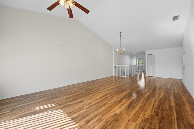 Building Photo - 6029 Lake Pointe Dr