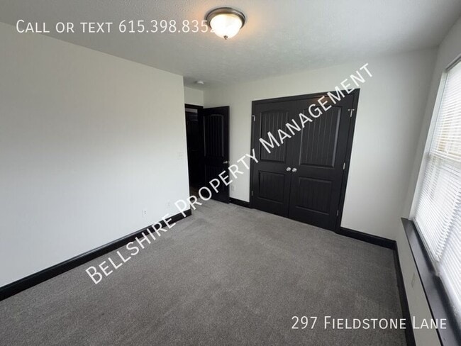 Building Photo - 297 Fieldstone Ln
