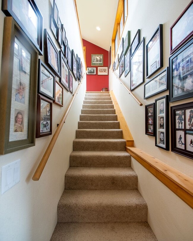 Building Photo - Extended Winter rental-Flexible lease term...