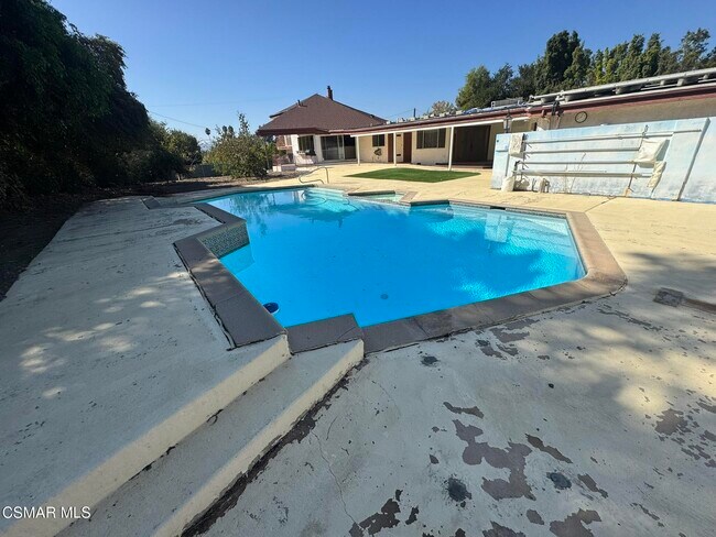 Building Photo - 381 Laguna Terrace