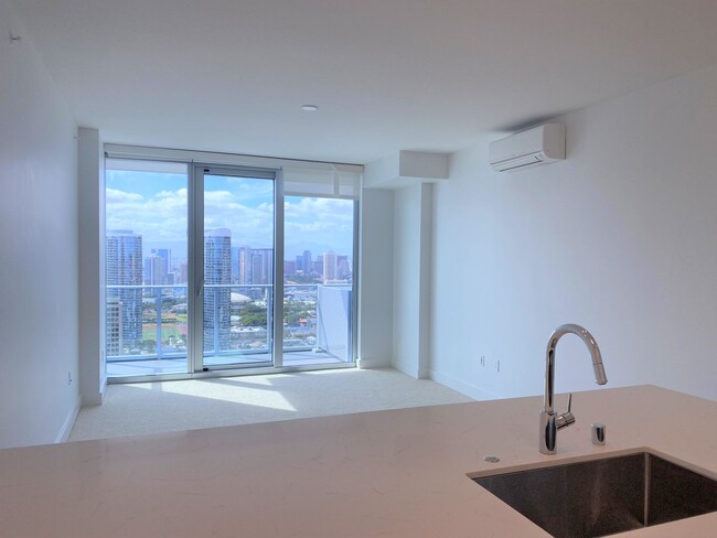 Building Photo - Azure Ala Moana - High Floor One Bedroom