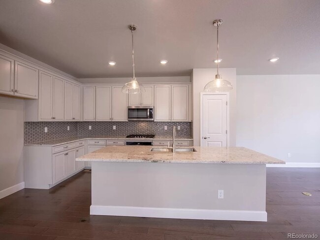 Building Photo - 7191 Finsberry Wy