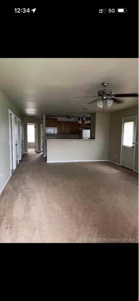 Building Photo - 3408 E Emmitsburg Pl