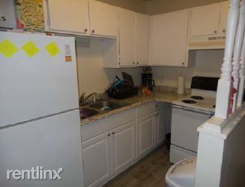 Building Photo - 5920 Erica Ct