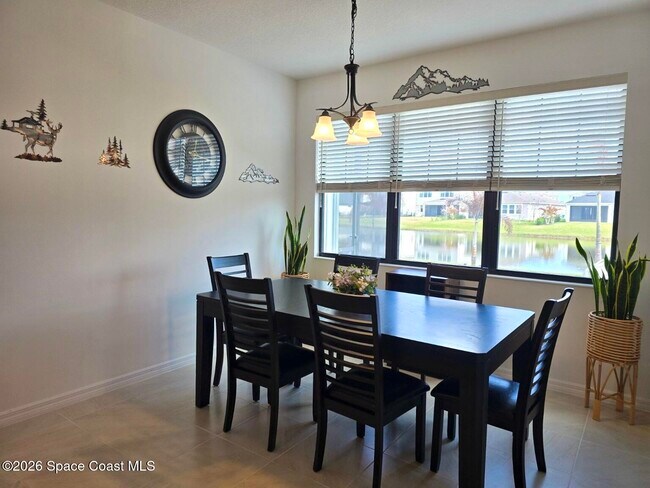 Building Photo - 2717 Kamin Dr