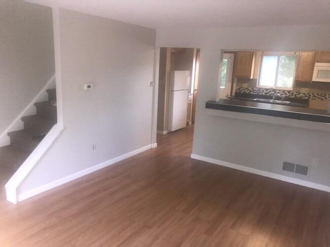 Building Photo - 738 Washington Ave