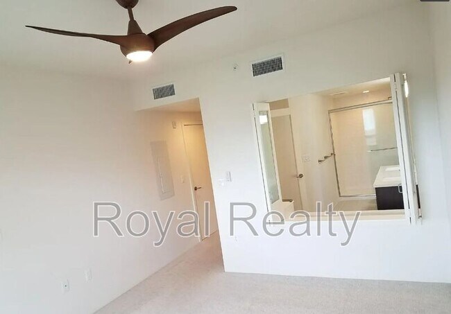 Building Photo - 455 Kailua Rd