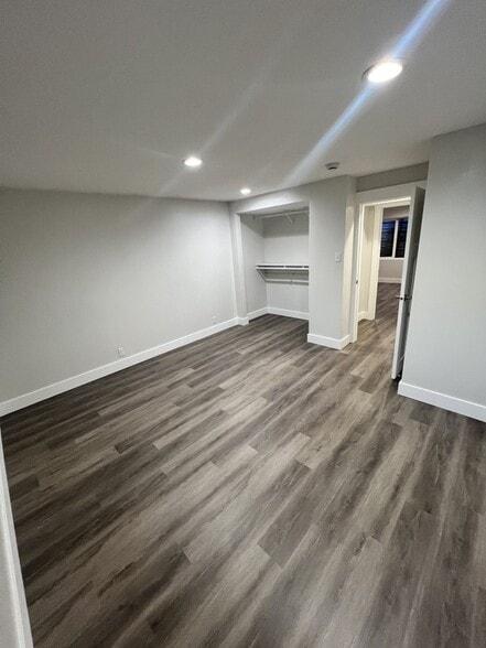 Building Photo - 1142 W Lucky Cv