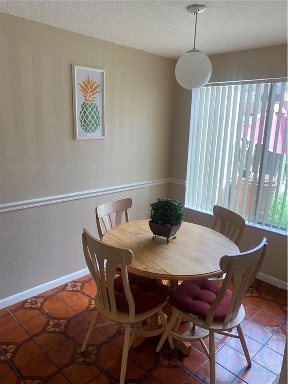 Building Photo - 870 NW 81st Ter