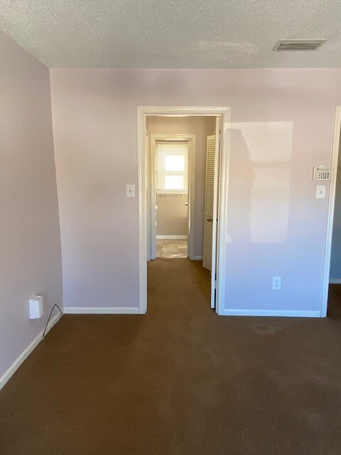 Building Photo - 5381 Lynbrook Landing