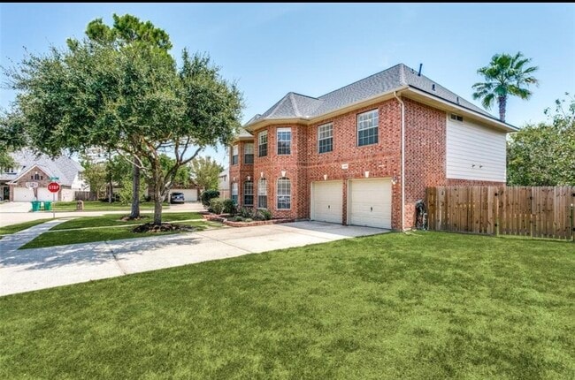 Building Photo - 2601 Broussard Ct