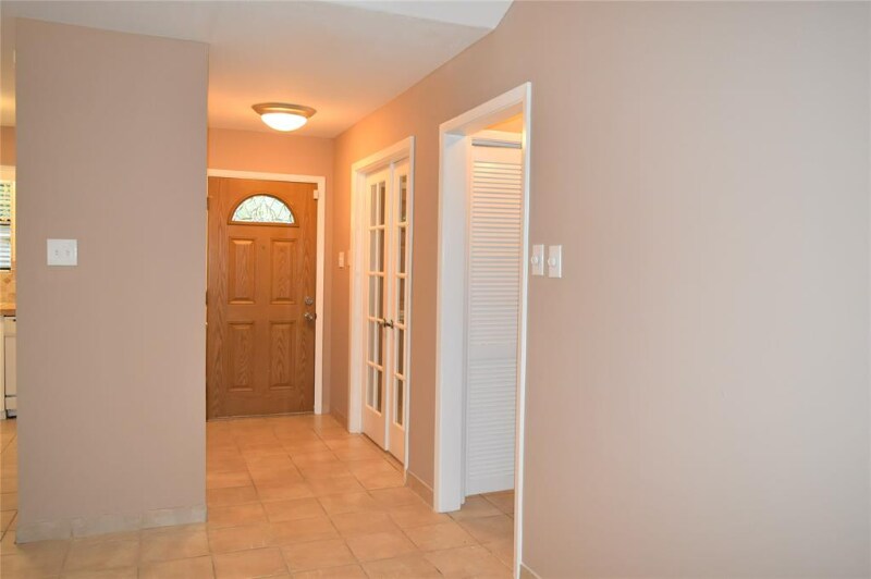 Building Photo - 10 Greeningdon St