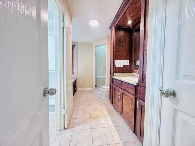Building Photo - 7419 San Morino Dr
