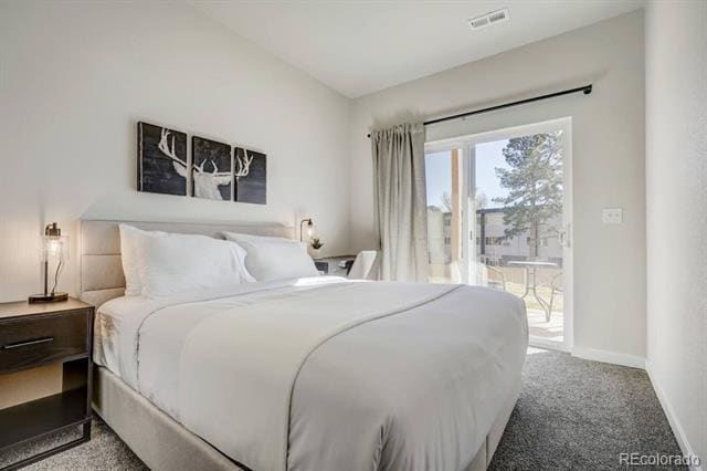 Building Photo - 2220 E La Salle St