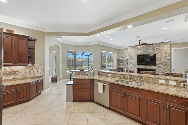 Building Photo - 14716 4th Dr NE