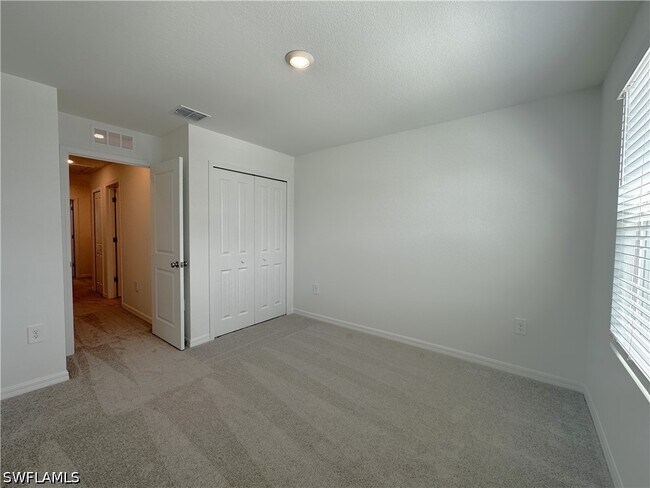Building Photo - 28521 SWEET MEADOW Dr