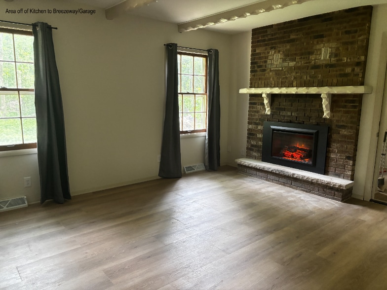 Building Photo - 27831 Homestead Rd