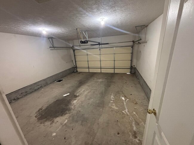 Building Photo - 160 Blue Heron Pl