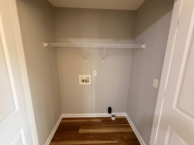 Building Photo - Nice 3 BR 2 Bath Available Now in Murfreesboro!