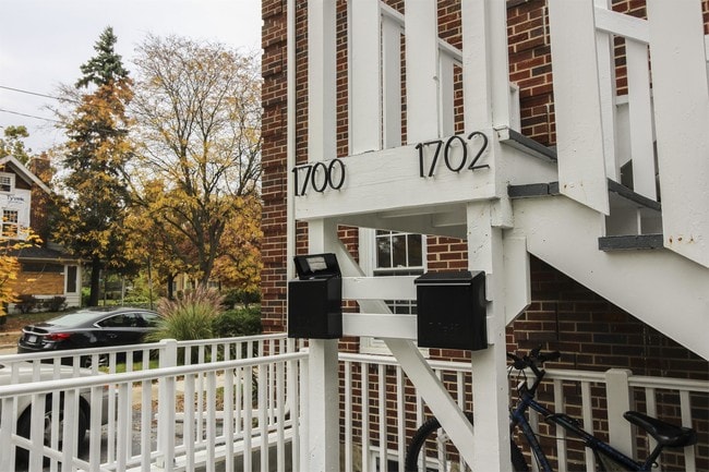 Building Photo - 1700 Packard St