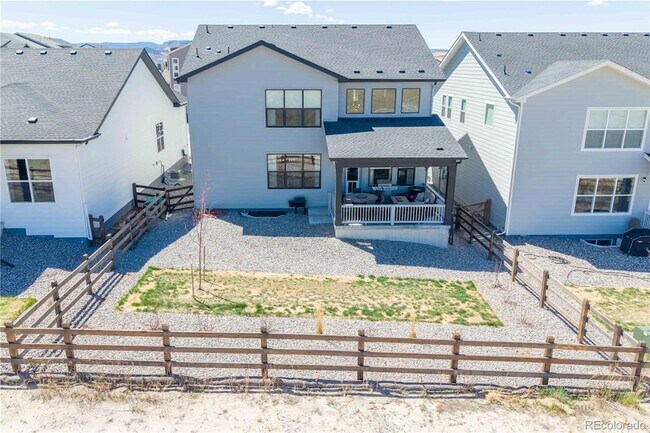 Building Photo - 815 Simmental Lp