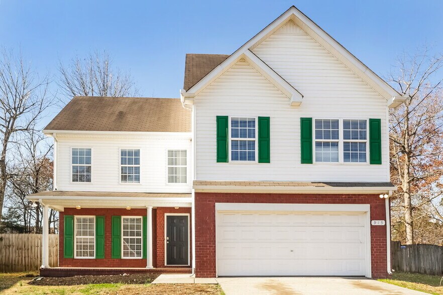 Primary Photo - 913 Buckhaven Dr