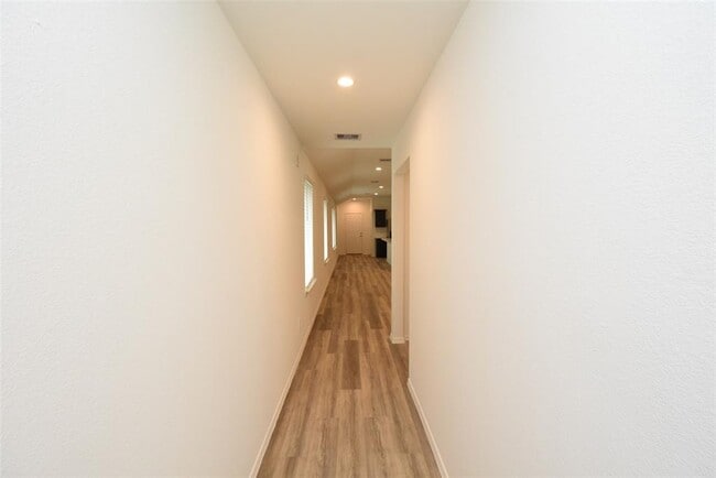 Building Photo - 12218 Deep Strm Ln