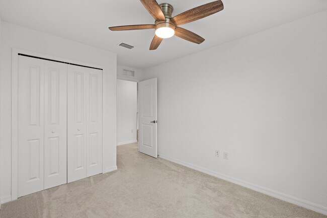 Building Photo - 14275 Oviedo Pl
