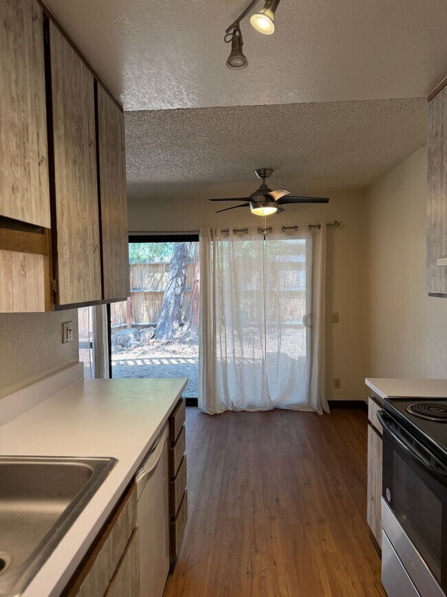 Building Photo - Spacious 2 Bed, 1.5 Bath Condo w/Carport - Outdoor Pool in Summer (Long Term Rental)